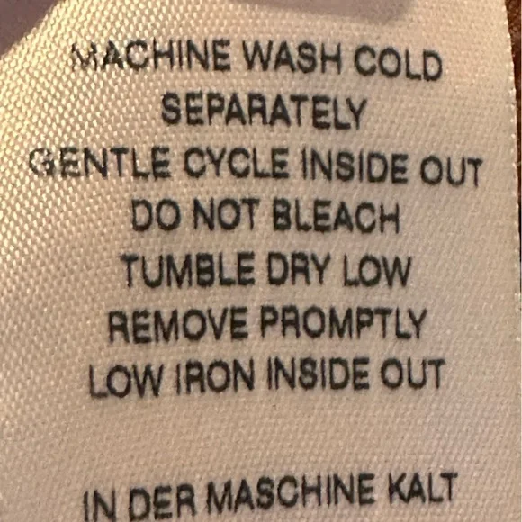 True Religion Dark Wash Women’s Pocket Jean Mini Skirt Size 27W New Without Tags - Picture 7 of 7